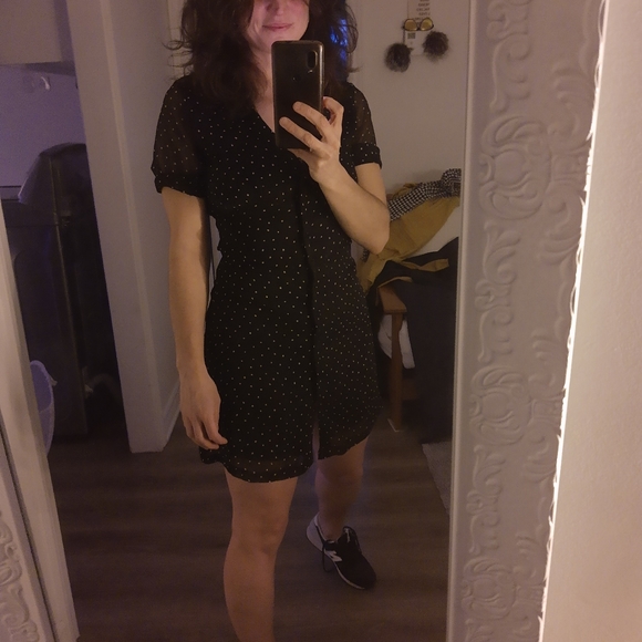 Black dress 🖤 white pokadot 🤍 - Picture 13 of 16